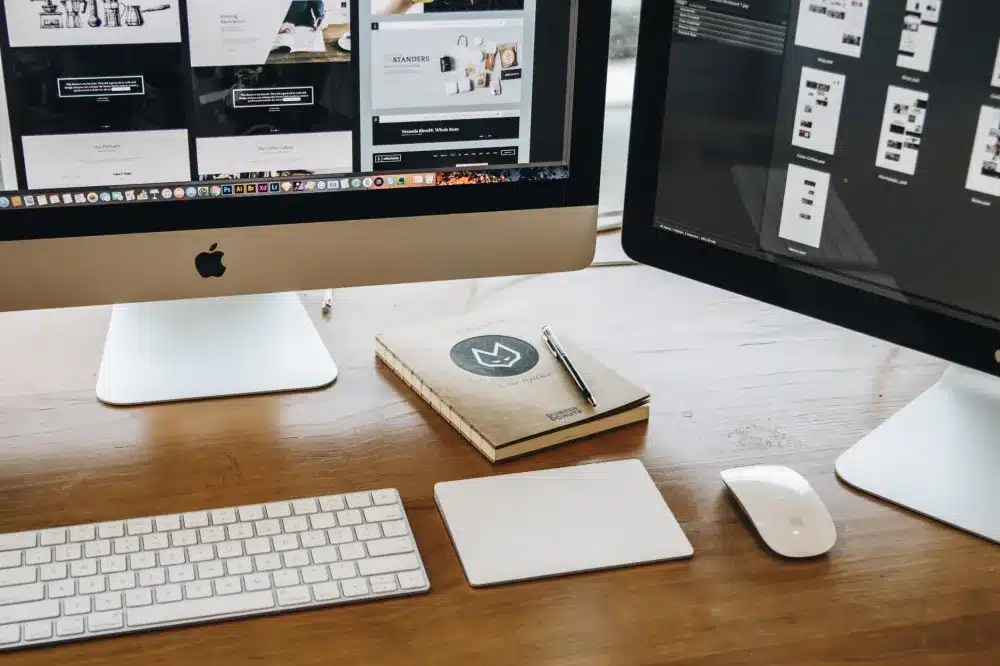 Web designer building an e-commerce site for a Dubai Marina retail business